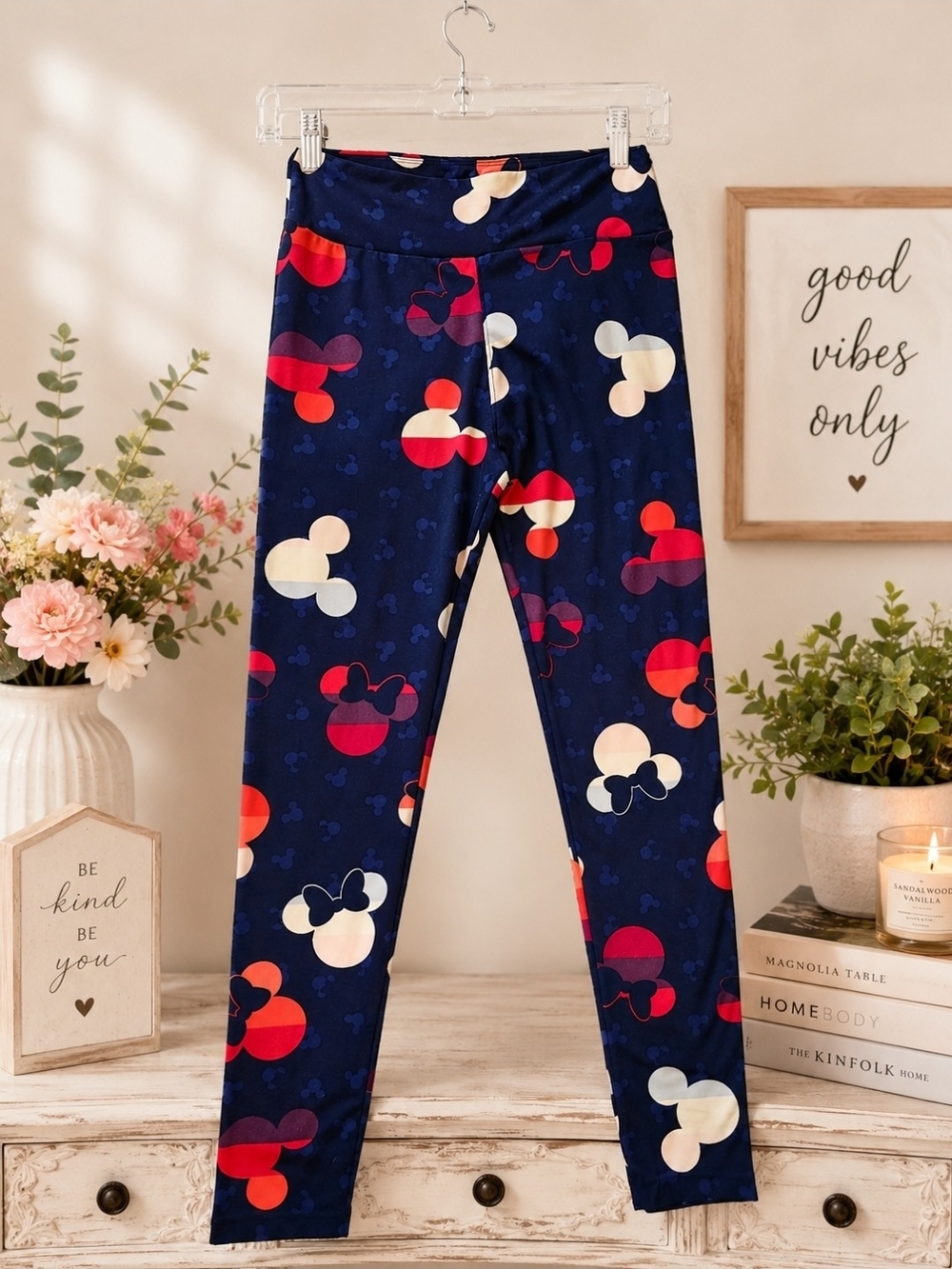 LuLaRoe Disney Mickey & Minnie Mouse Leggings One Size